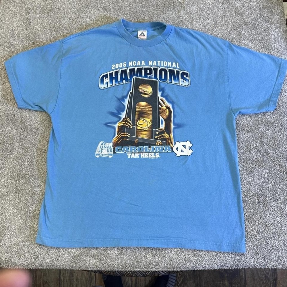 Vintage 2005 UNC Tar Heels National Champions T-Shirt Men's 2XL Heavyweight